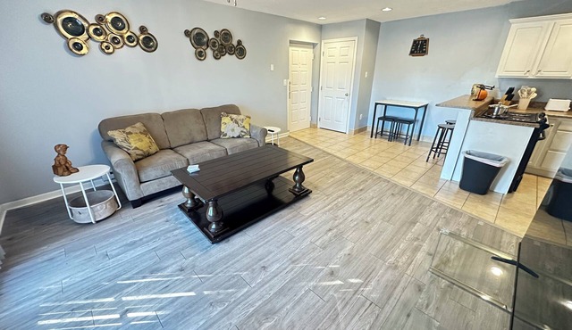 10 Sanctuary - w/washer drier