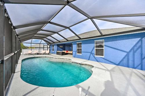 15 Mi to Beach: Home w/Pool in Cape Coral