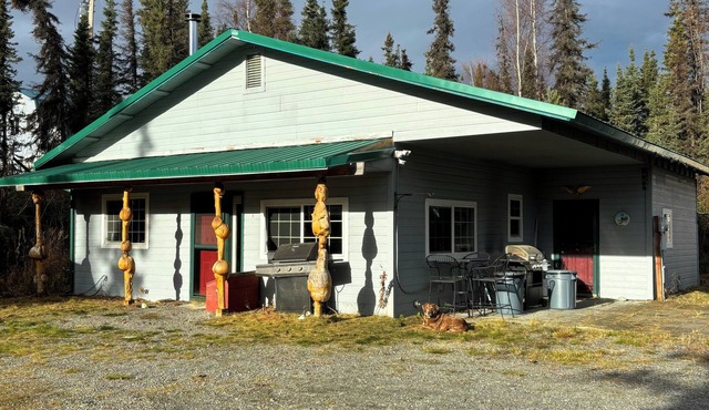 2-bedroom house in Sterling perfect for relaxing stays close to local fishing.