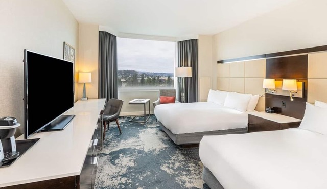 2 x Two Double Water View Room at Grand Hotel San Francisco, Pets Allowed