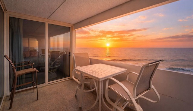 2BR Atlantis, Family Friendly, 16th fl Oceanfront Views, Outdoor Oceanfront Pool
