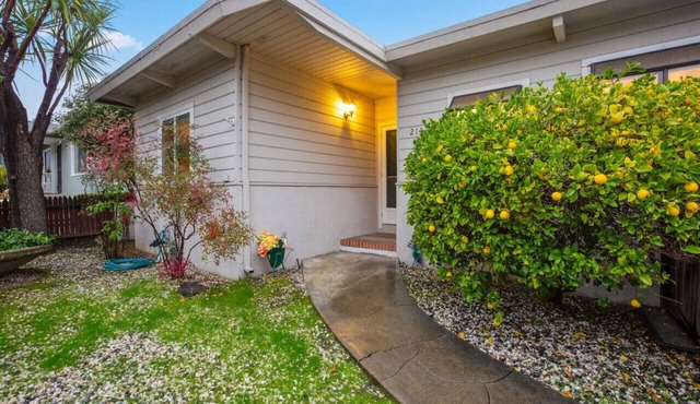 2BR Close To Stanford, Medical Center and Hospital