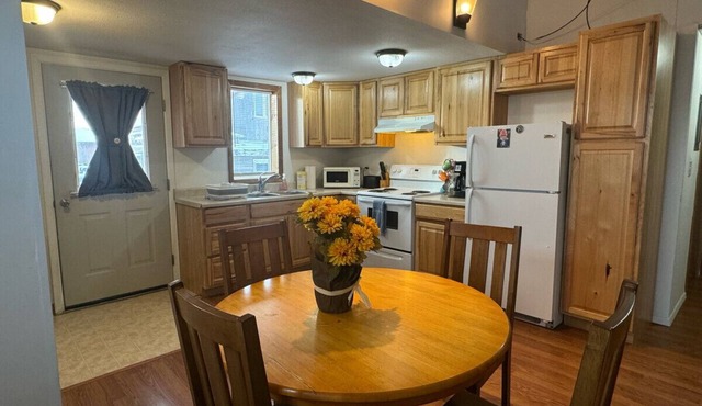 2br Executive Rental Downtown
