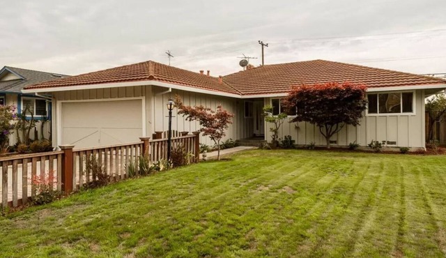 3 Bed 2 Bath House San Mateo Next to Lagoon