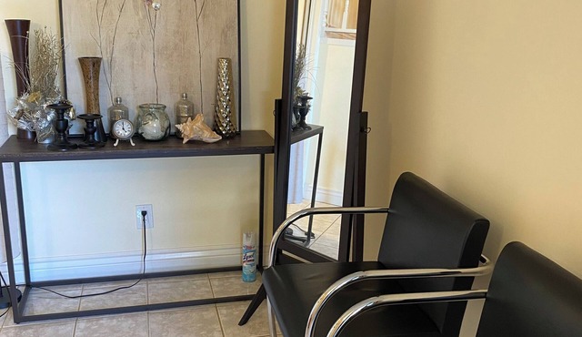 3-bedroom house in charming South San Francisco. Desirable neighborhood!