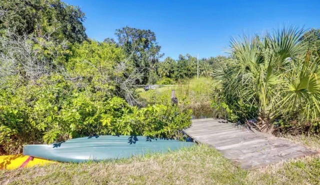 3-bedroom riverfront house next to historic downtown Fort Myers