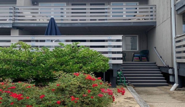 4 Bedroom Townhouse on the Beach in Dewey