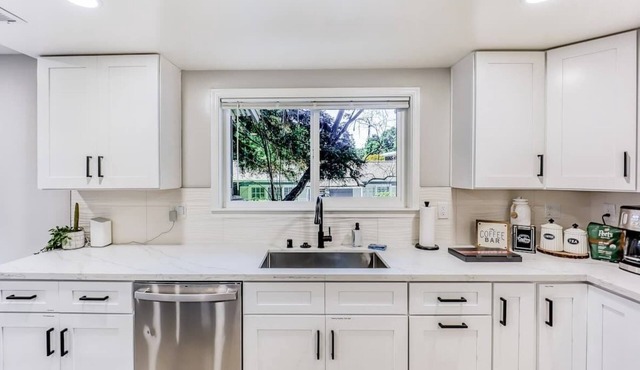4 Luxury Townhouses in A Lot near Meta & Stanford
