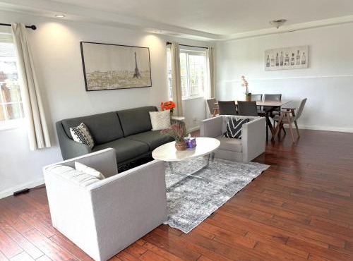 40223 Fremont Entire Coze 3brs house Free Parking nd AC