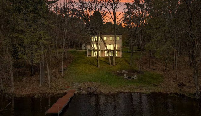 A charming 5-bedroom lake house with AC in Monmouth on Cobbossee Lake.