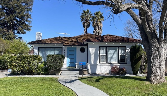 A Gem! Executive Brand New Entire House close to Westfield & Apple Campus