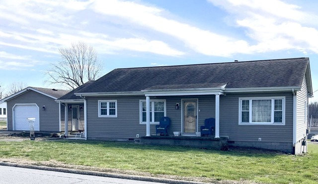 A Wonderful 3 Bedroom House Close to the Shawnee National Forest !
