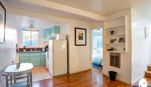 Affordable 1-BR in North Berkeley Near UC Berkeley & Parks