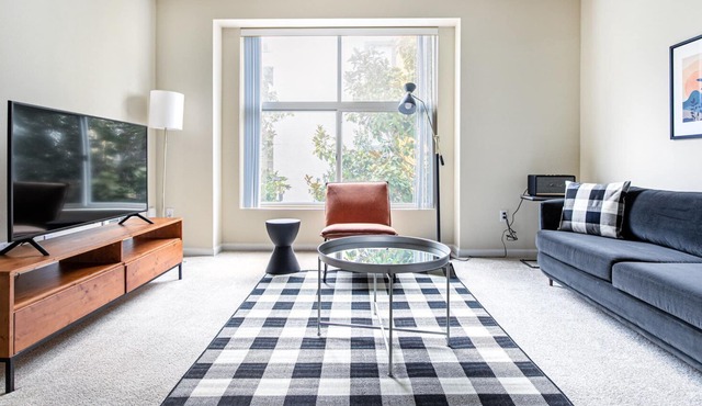 Airy South SF 1BR w/ W/D, Gym, Pool, next to BART and TJ, by Blueground