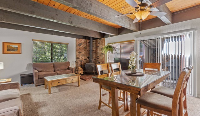 Alderman 2b - Two-bedroom pet-friendly bungalow.