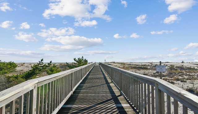 Amazing OCEAN FRONT 3-bedroom, 3 full bath vacation townhome has been fully renovated with many upgrades and a bright and pretty elegant décor! OFF SEASON MINI WEEKS AVAILABLE!