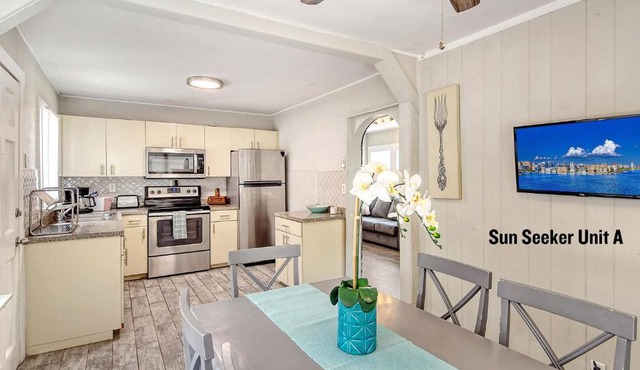 Arlington Bungalows-Sarasota 10 min to Siesta Key