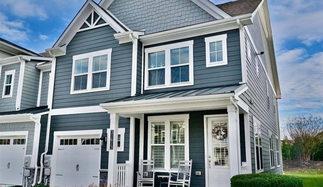 Bayside Resort: Great Location Walk to The Pool: