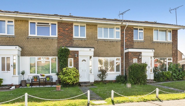 Beachcomber, a stones throw from the sea in Rustington