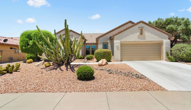 BEAUTIFUL never before seen golf course home in "THE GRAND" in Surprise
