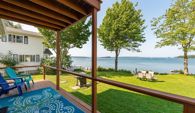 Beautiful ocean views and sunsets at this family-friendly, beachfront home