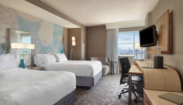 Best Place to Unwind! 3 Modern Units, w/Pool, Pet-Friendly, Near Novartis Park!