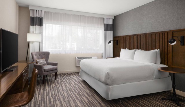 Best Western Premier Plainview-Long Island Hotel in Plainview
