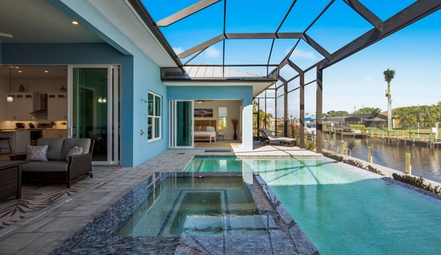 BRAND NEW! Direct Sailboat Access, Breathtaking Heated Saltwater Pool - Villa Blue Lagoon - Roelens