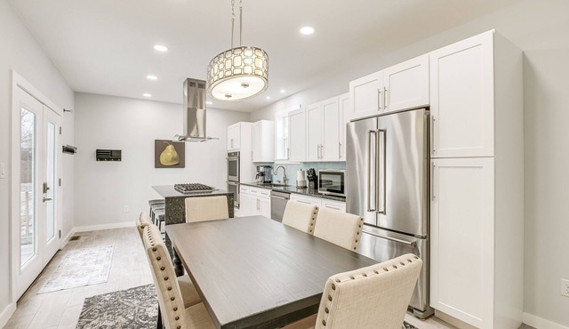 Bright & Modern Home: 2 Mi to Presque Isle Airport