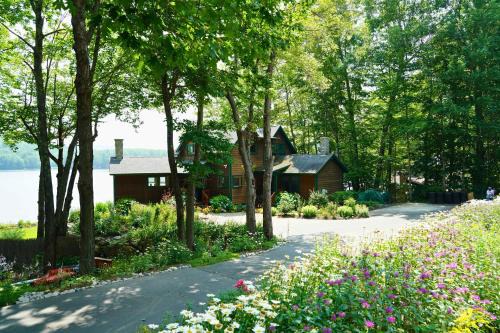 Casco Cottage
