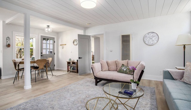Charming 1-bedroom cottage in Alameda