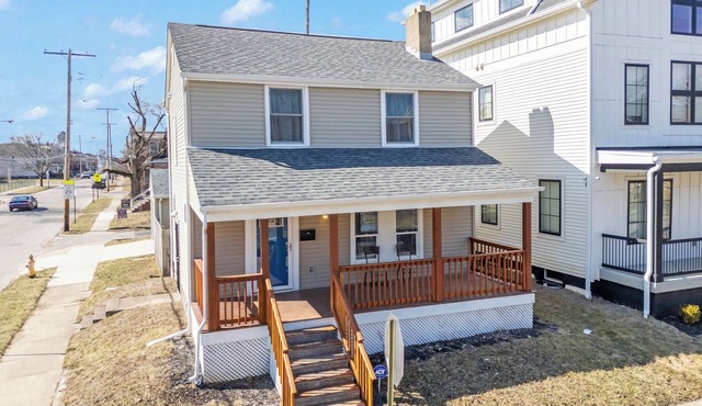 Charming 2-bedroom house in lovely Columbus with AC