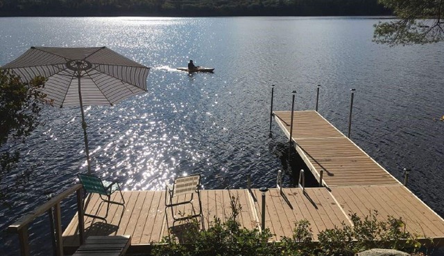 Charming Lakeside Cabin With Mountain Views! Boating, Fishing, Disc Golf, Skiing