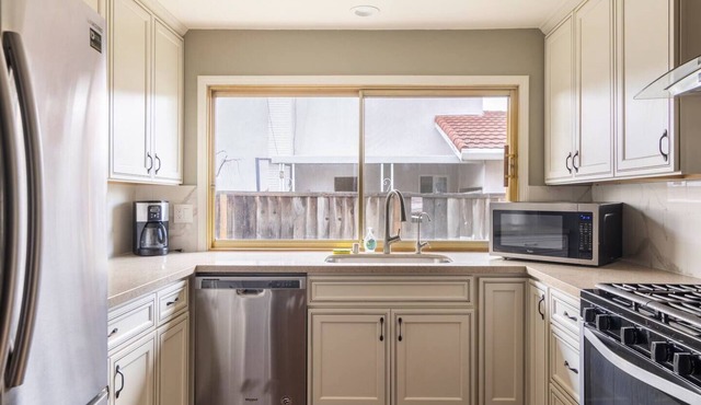 Charming Retreat in the Heart of San Jose - Your Perfect Getaway!
