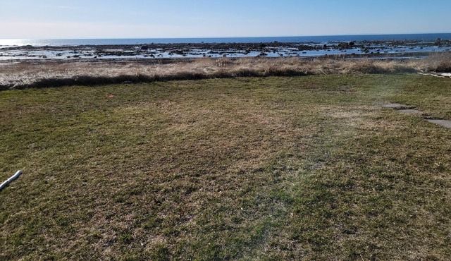 Charming seaside chalet, quiet and comfortable. It will charm you thanks to its in STE LUCE
