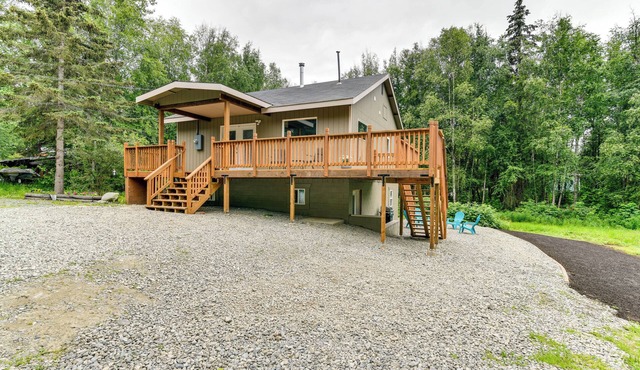 'Chugiak Moose Cottage' Near Chugach State Park!