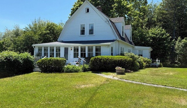 Classic 4-Bedroom Home Overlooking Center Harbor in Brooklin