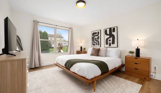 Clean, comfortable, and versatile home, perfect for long stays