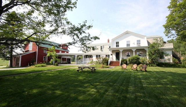 Comfortable Honeymoon Suite on a Farmstead near Augusta, Maine