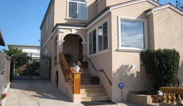 Comfortable Vacation Home Near ~SFO~ Airport