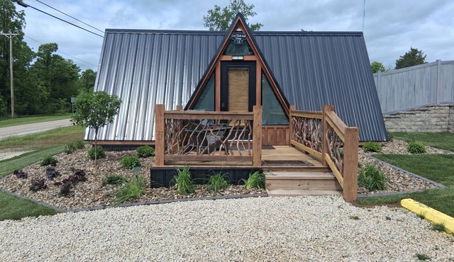 Cottage 3: Quiet Kickback Cottage, A Cozy Studio Style by Seneca Lake Marina
