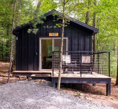 Couples Glamping Cabin-Lazy Bear at Valley Bear Farms Resort