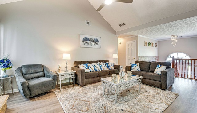 Covington Abode < 30 Mi to Stone Mtn Park! in Covington