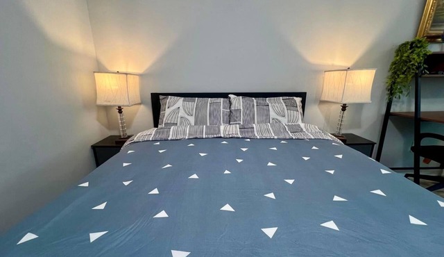 Cozy 2-bedroom North Beach Basement Apartment in San Francisco Near Top Spots