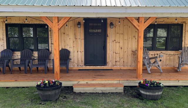 Cozy Cabin in Pittsburg NH - DIRECT SNOWMOBILE & ATV TRAIL ACCESS