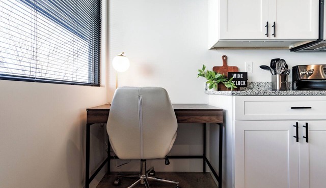 Cozy Condo minutes from downtown Nashville