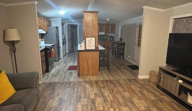 Cozy & quiet 4:20 friendly home