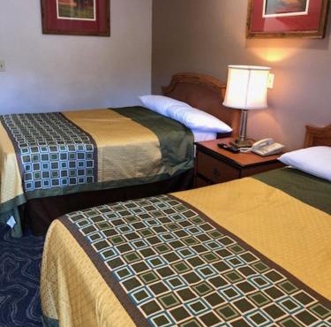 Crown Lodge Motel