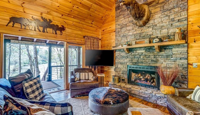 Deer River Lodge