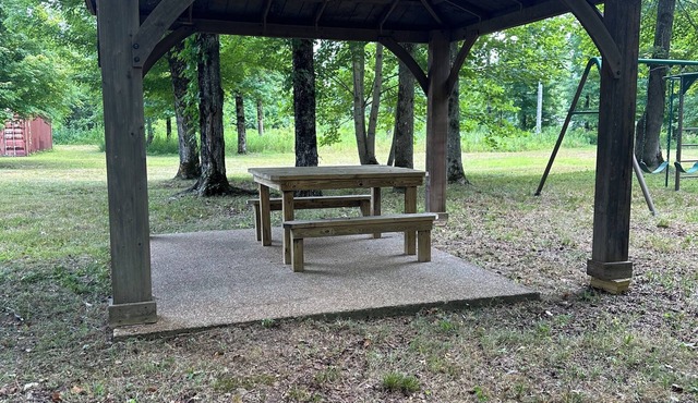 Direct access camping on the Buffalo River with bathrooms/showers! in Hohenwald